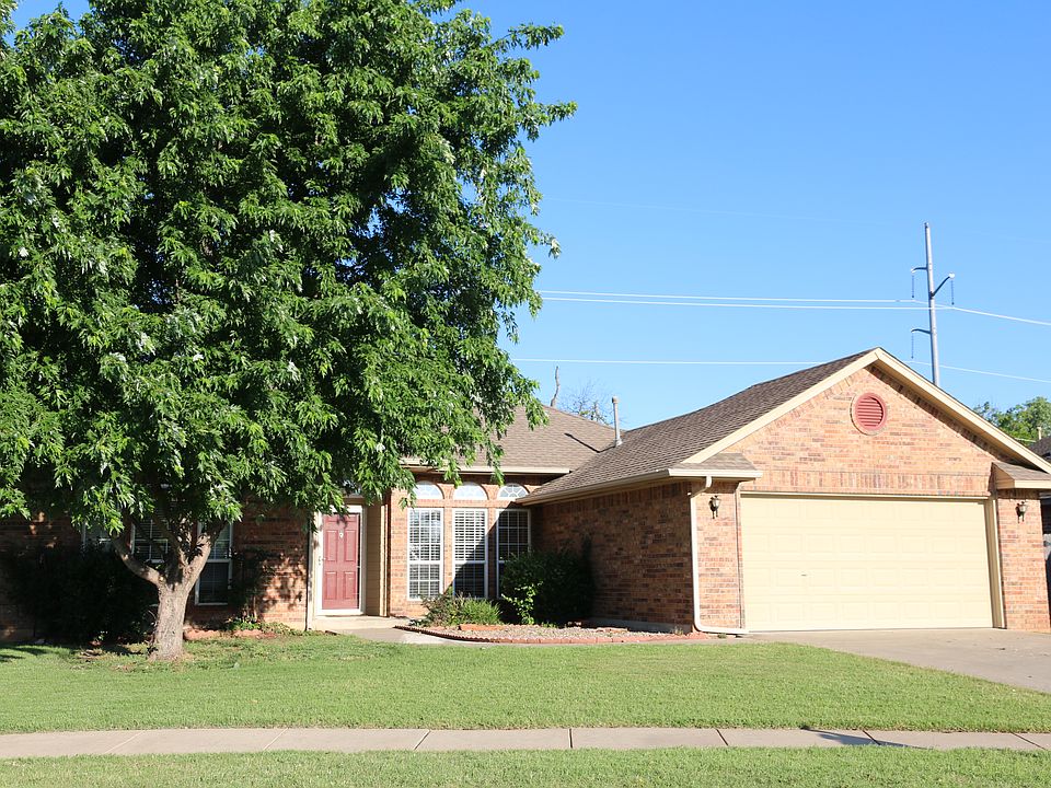 1st image of 905 Renita Way