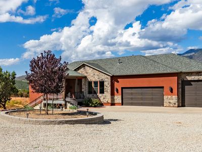 2396 S Badger Way, New Harmony, UT, 84757
