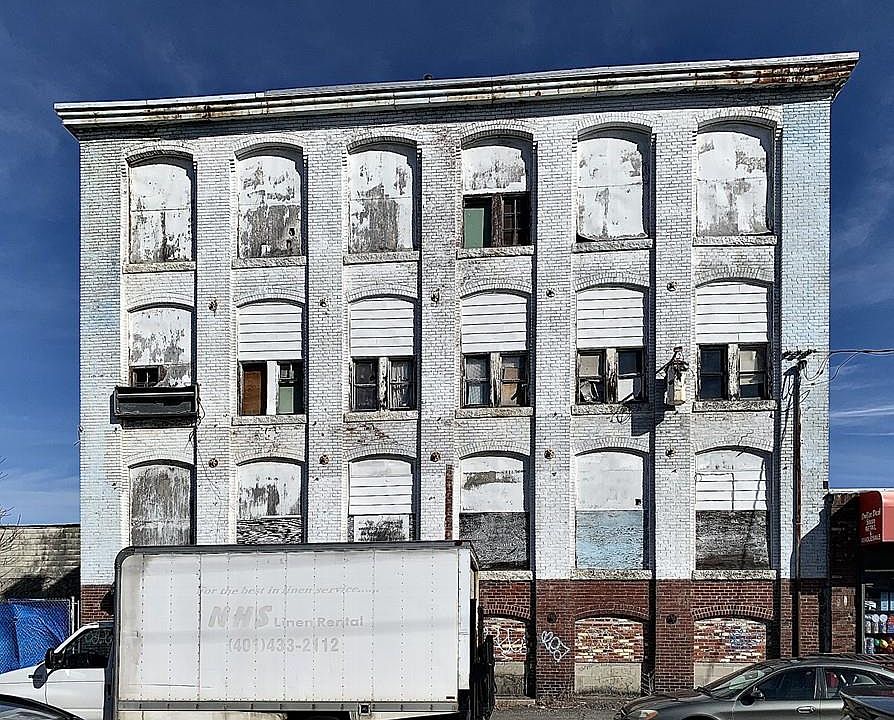 1st image of 21 Oxford St