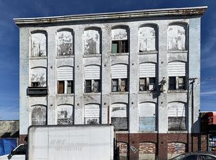 21 Oxford St, Lawrence, MA 01841