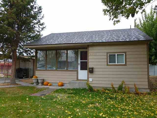 2nd image of 1113 Winslow Ave