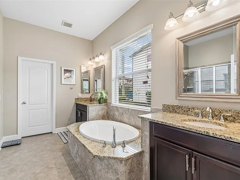 4123 Windcrest Dr — Photo 27