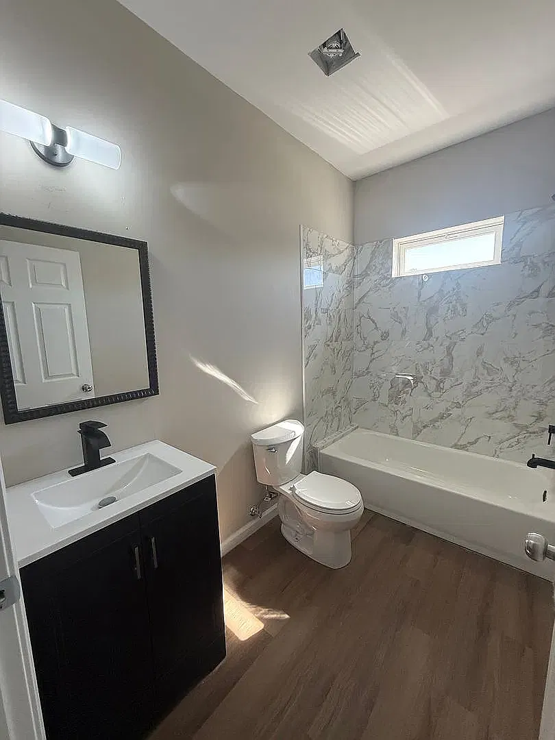 3 bed, 1.5 bath, 1406 sqft, $1,900 — Photo 4