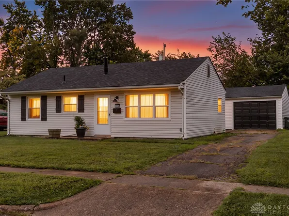 2105 Reardon Dr, Dayton, OH 45420