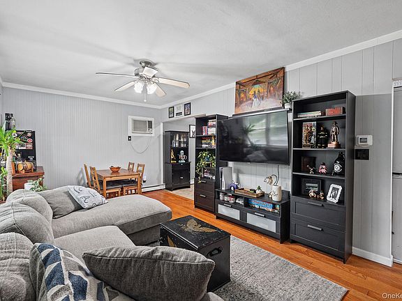 4th image of 11 Norwood Road