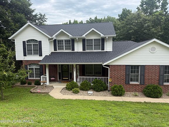 2nd image of 805 Maywood Dr