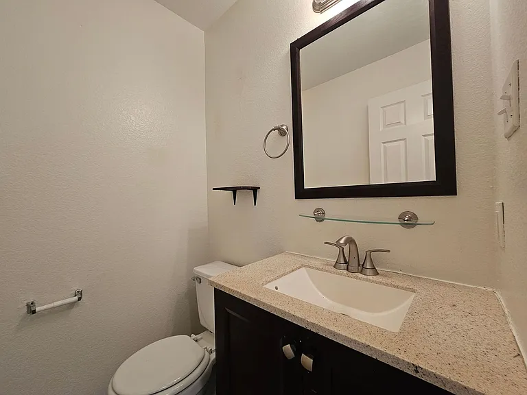5311 Bridgewood Dr — Photo 14