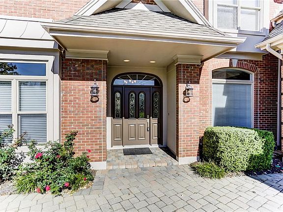 5th image of 5794 Stone Lake Dr