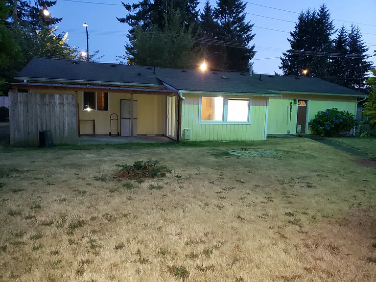 1748 Yelm Hwy SE — Photo 20