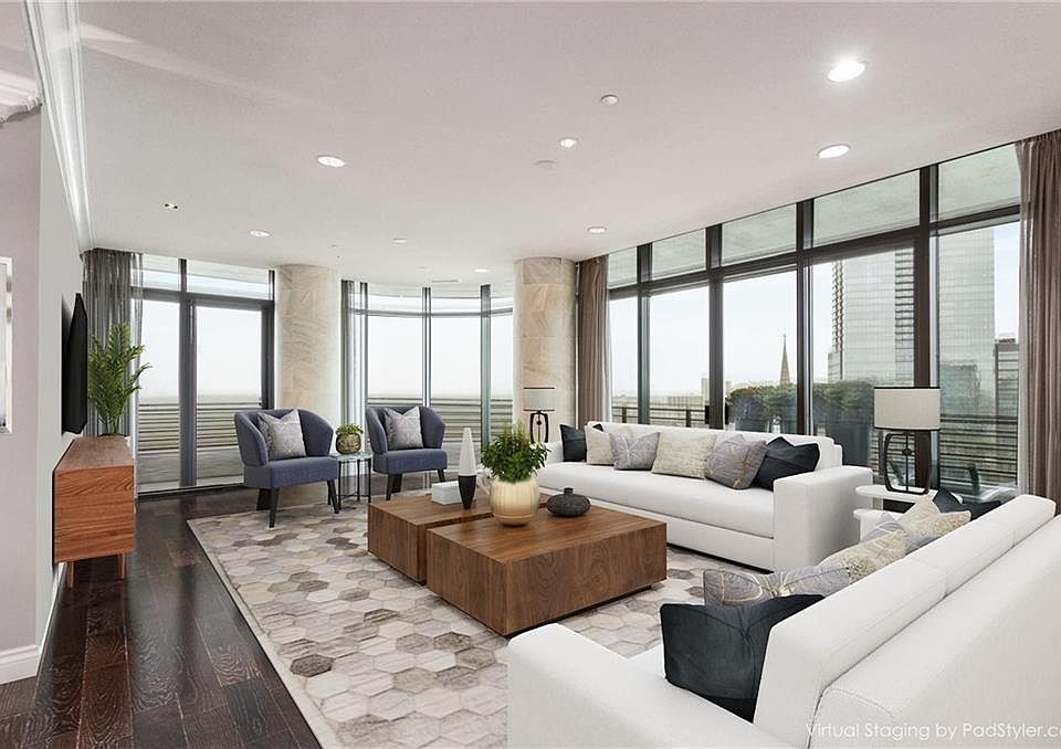1st image of 750 Park Ave NE APT 19E