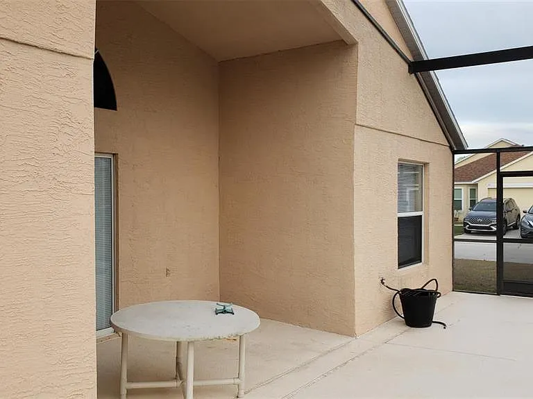 636 Majesty Dr — Photo 17