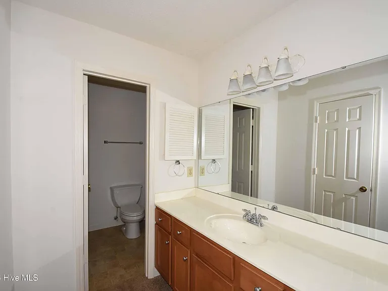 1829 Quail Ridge Rd #K — Photo 19