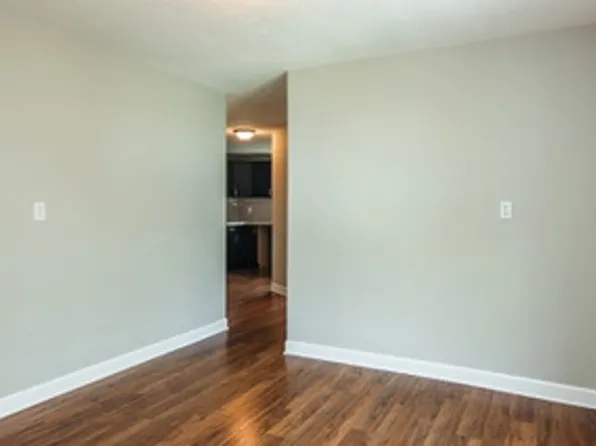 Station House, 516 13th St APT 4, Oregon City, OR 97045