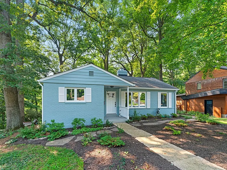 109 Devon Ct — Photo 38