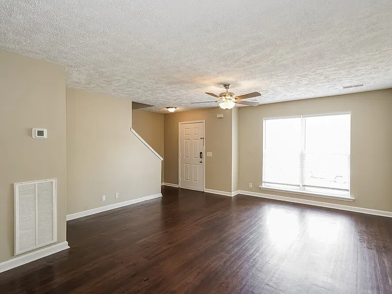 3076 Ace Wintermeyer Dr — Photo 4