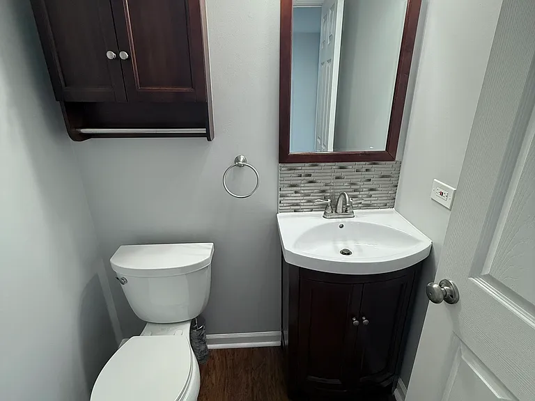 884 Dandridge Ct — Photo 10