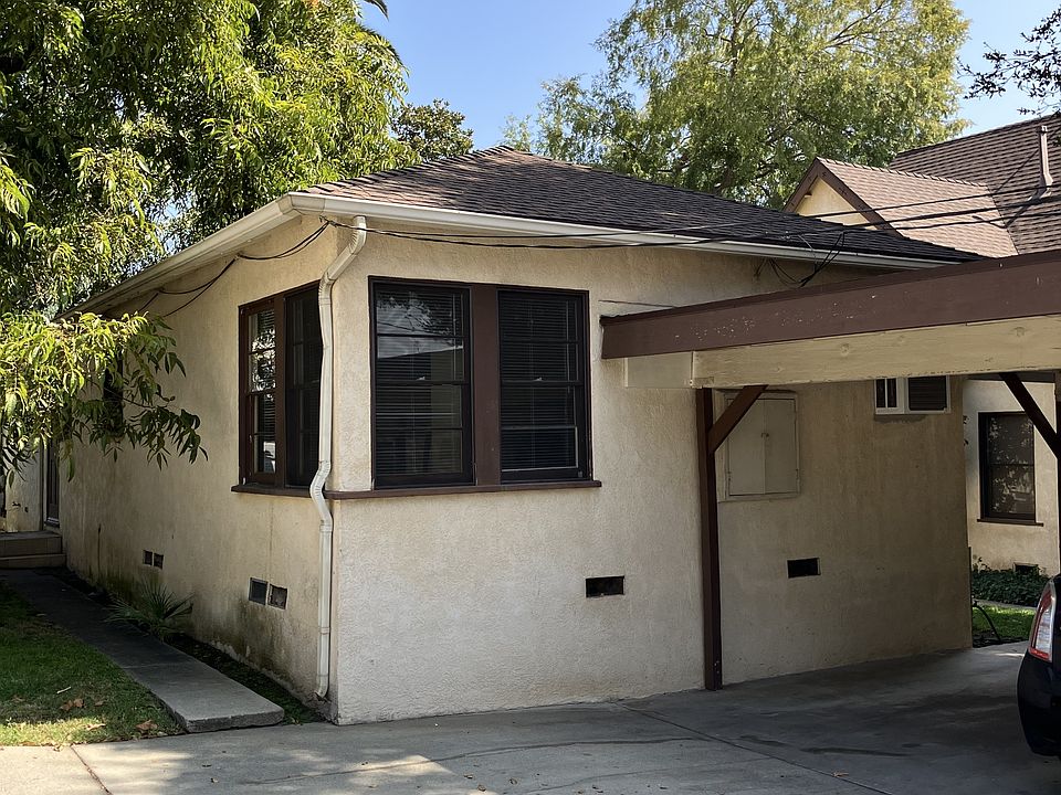 1st image of 215 N Myrtle Ave #17362293