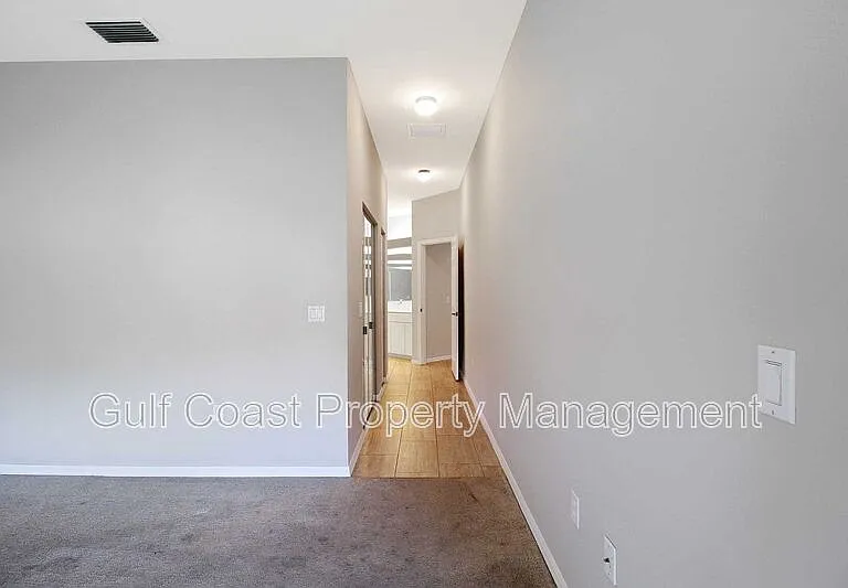 4815 77th St E — Photo 37