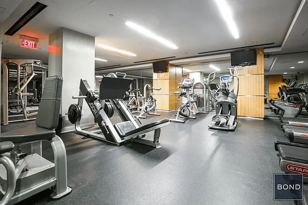 Rented by Bond New York | media 44