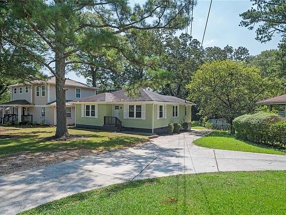 2nd image of 2823 McAfee Rd