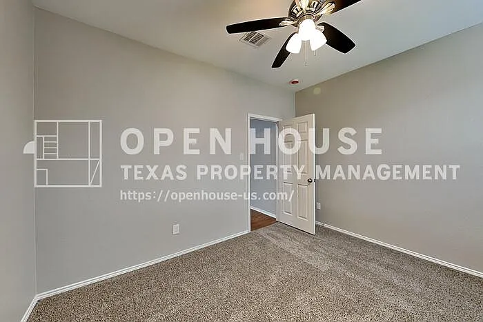 7908 Swan Park Dr — Photo 13