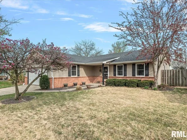195 Teal Dr, Chatham, IL 62629