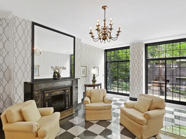 325 East 72nd Street 12C image 13 of 14