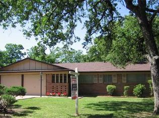 3501 Grady St, Forest Hill, TX 76119