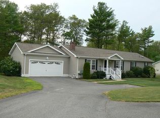 1705 Fox Run, Middleboro, MA 02346