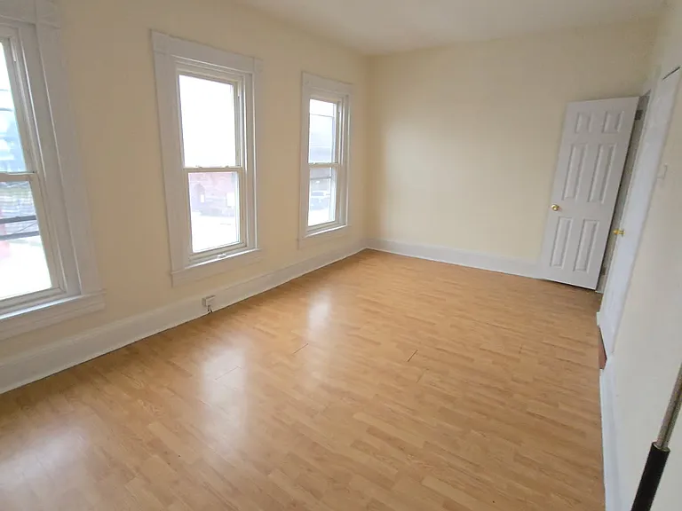 401 S River St #2 — Photo 19
