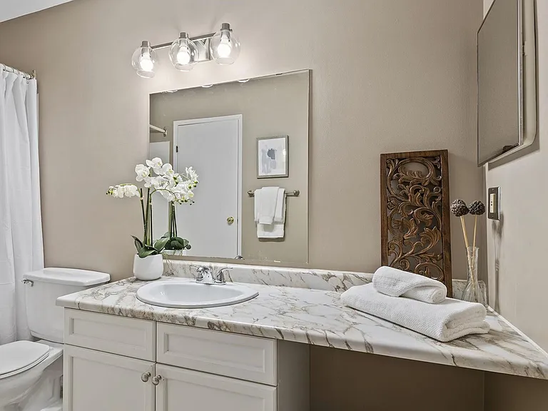 41 Akins Dr — Photo 22