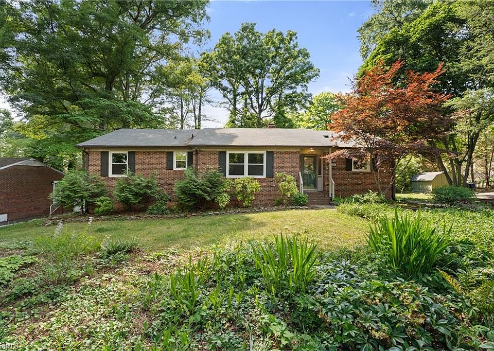1st image of 406 S Cliffdale Dr