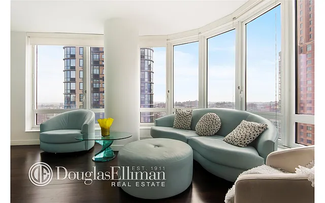 Rented by Douglas Elliman | media 34