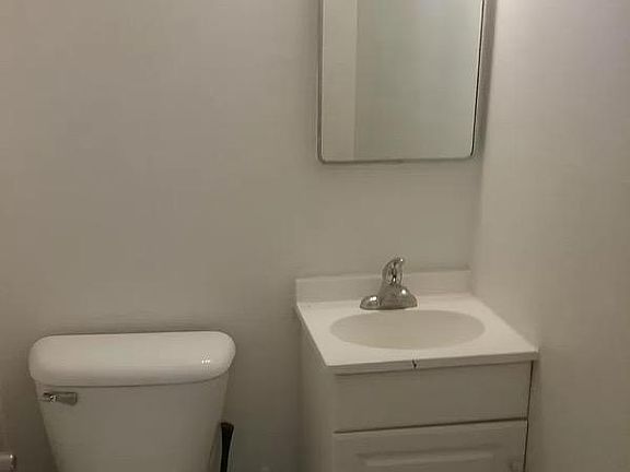 5th image of 7924 E Latham St