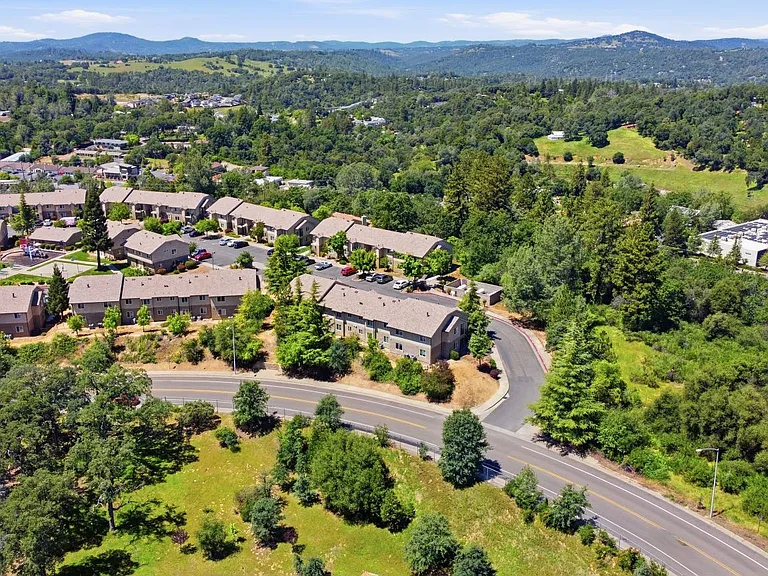 Placer Village — Photo 16