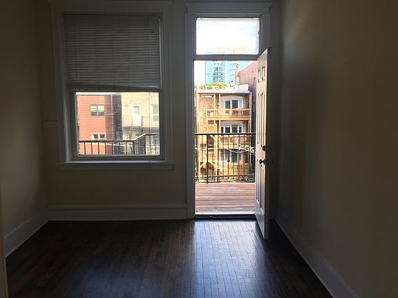 3rd image of 3759 N Wilton Ave #3D