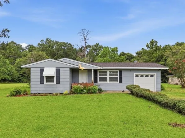 289 Jackson Dr, Orange, TX 77632