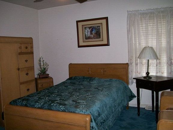 3rd image of 636 Powell Dr