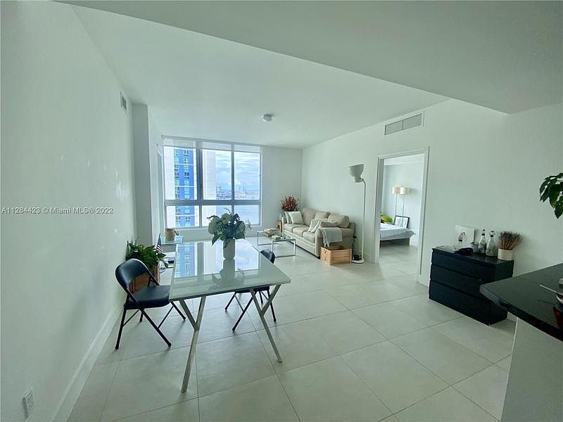 1st image of 300 S Biscayne Blvd APT 2814