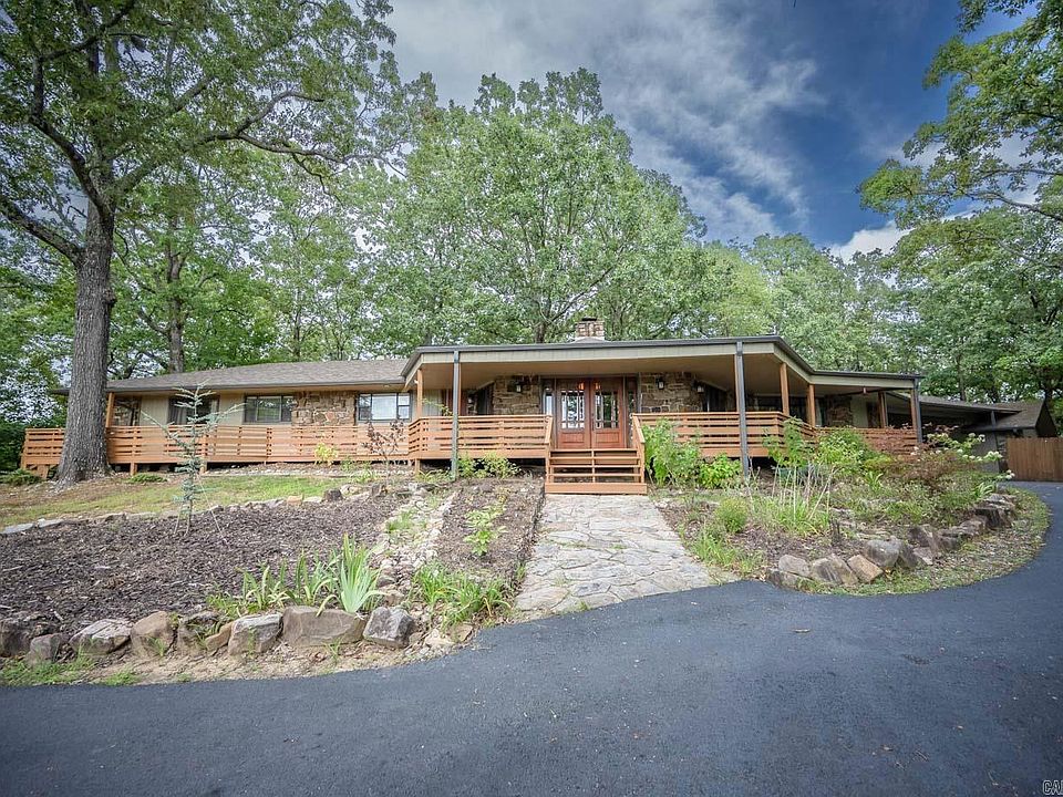 1st image of 161 Sugartree Ln
