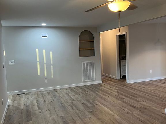 5th image of 2536 Highpoint Dr