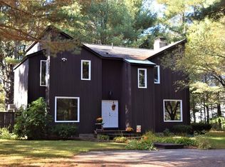 641 Wheelwright Rd, Barre, MA 01005