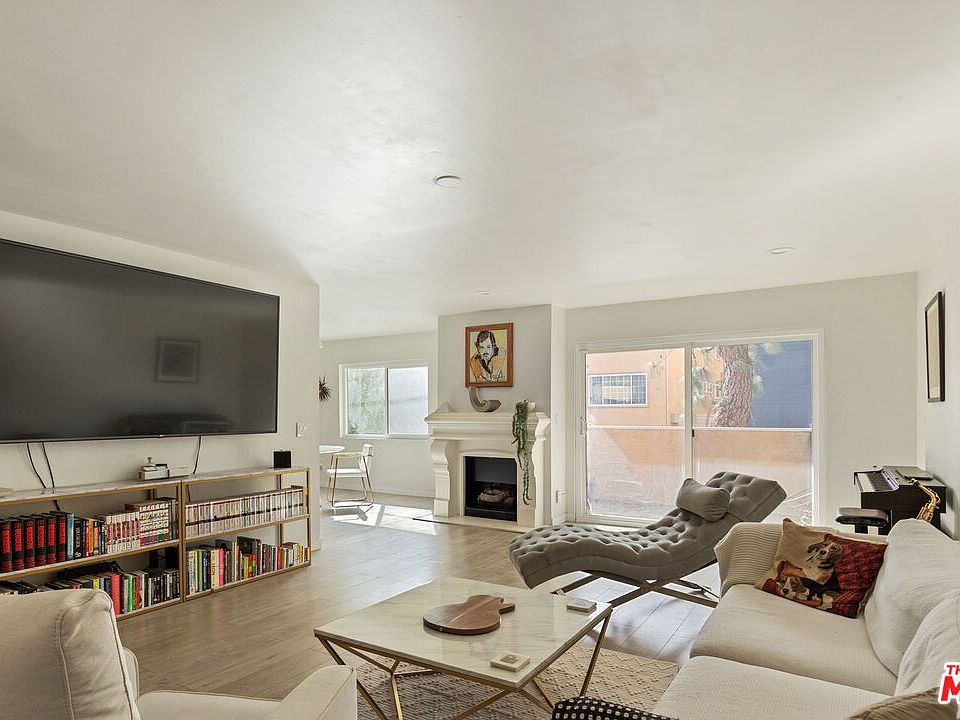1st image of 1010 Hammond St APT 203