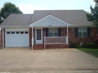 2701 Oak Meadow Pl, Searcy, AR 72143