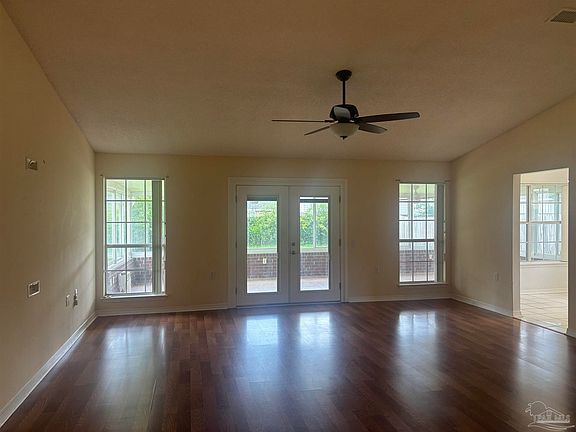 4th image of 2319 Brightview Pl