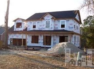 1725 North County Dr, Castle Hayne, NC 28429