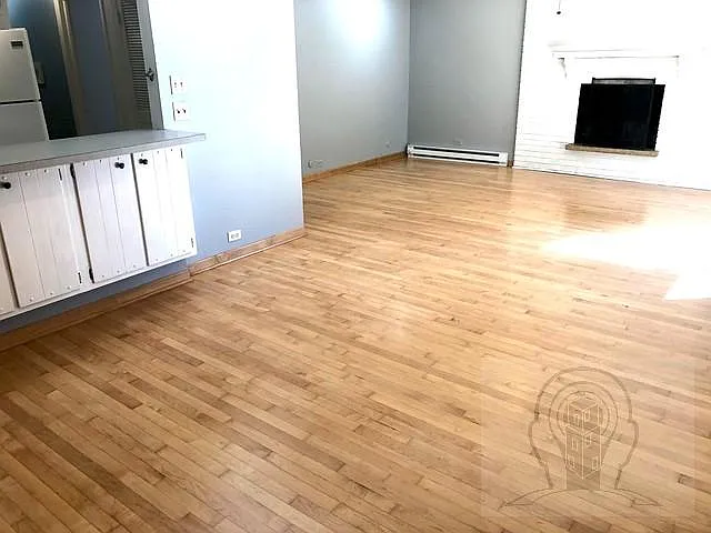 1 bed, 1.0 bath, 1300 sqft, $1,650 — Photo 4