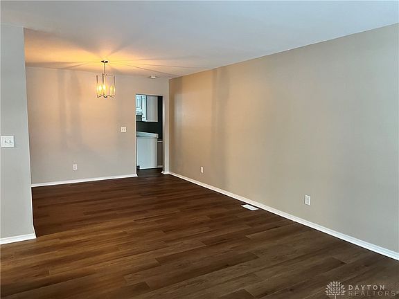 2nd image of 2501 Bellsburg Dr