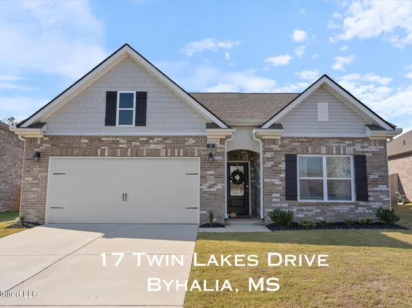 17 Twin Lakes Dr, Byhalia, MS 38611