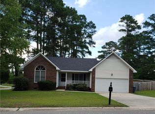 603 Longview Dr, Fayetteville, NC 28311